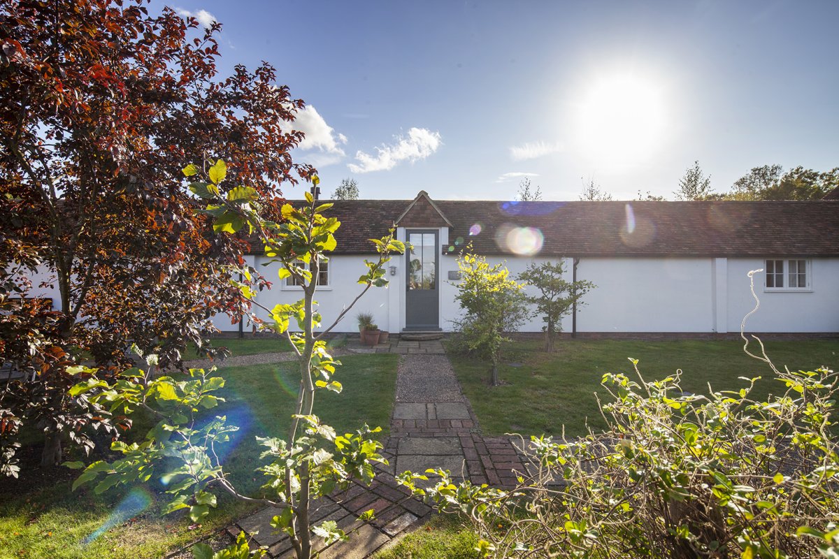 Oxney Barns: Long Barn